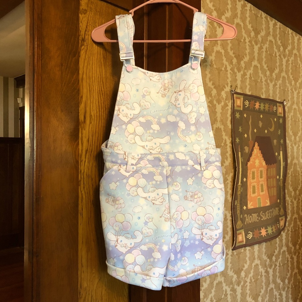 Cinnamoroll sanrio overall shorts hot topic